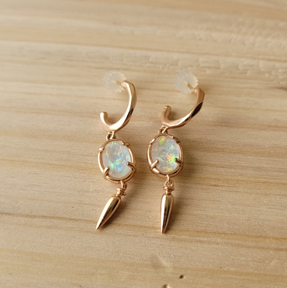 Kendra Scott Jewelry - Kendra Scott Trixie Drop Earrings In Rose Gold with Iridescent Opal